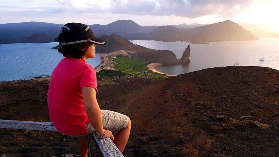 Bartolome Pinnacle rock Galapagos